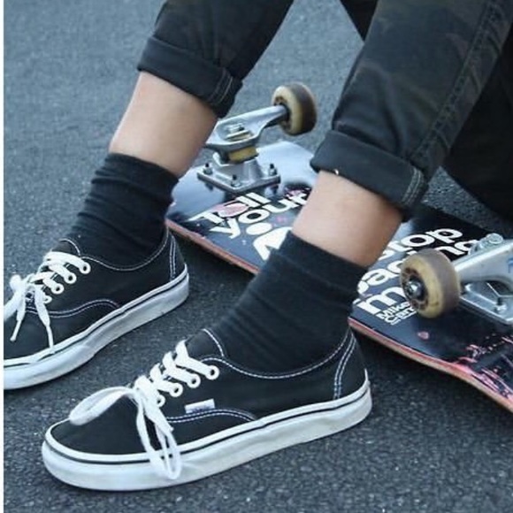 Authentic Vans Low Top - Picture 3 of 4